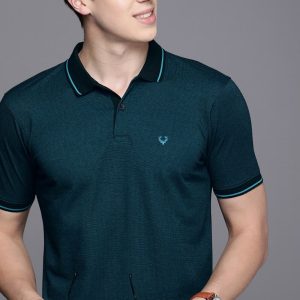 Men Navy Solid Polo Neck T-shirt